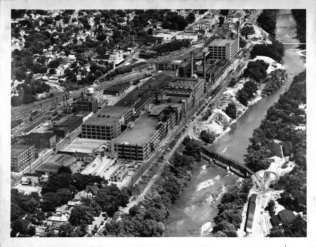 Aerial of U.S. Rubber plan with Soo Line Railroad Bridge, ca. 1941, Chippewa Valley Museum Collection, Eau Claire, Wisconsin.