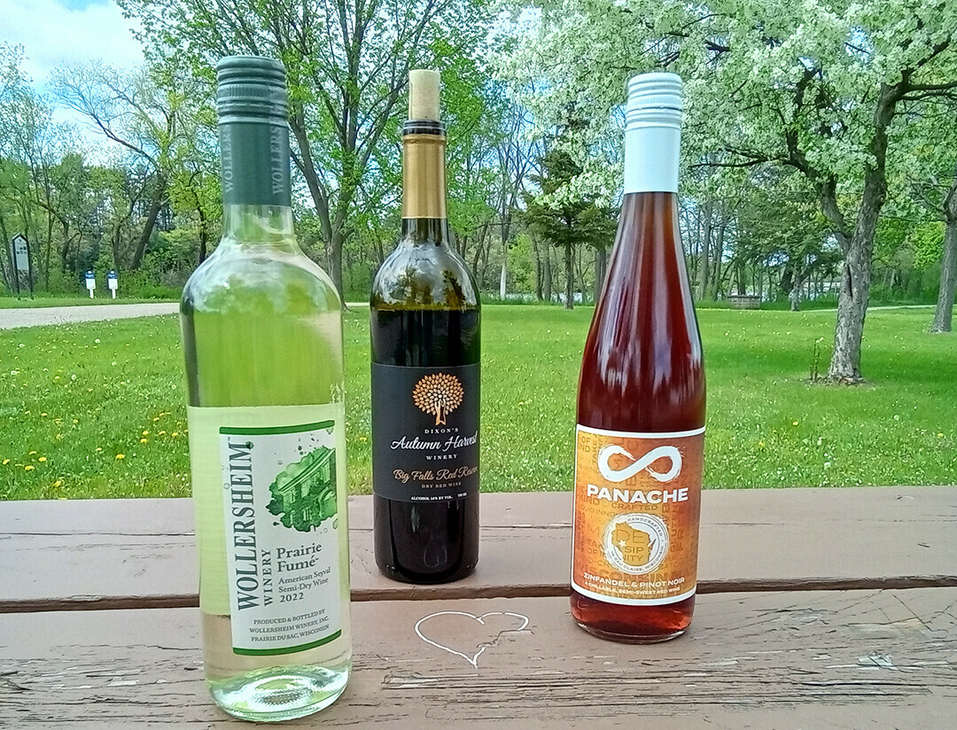 WE HEART WISCO WINES.